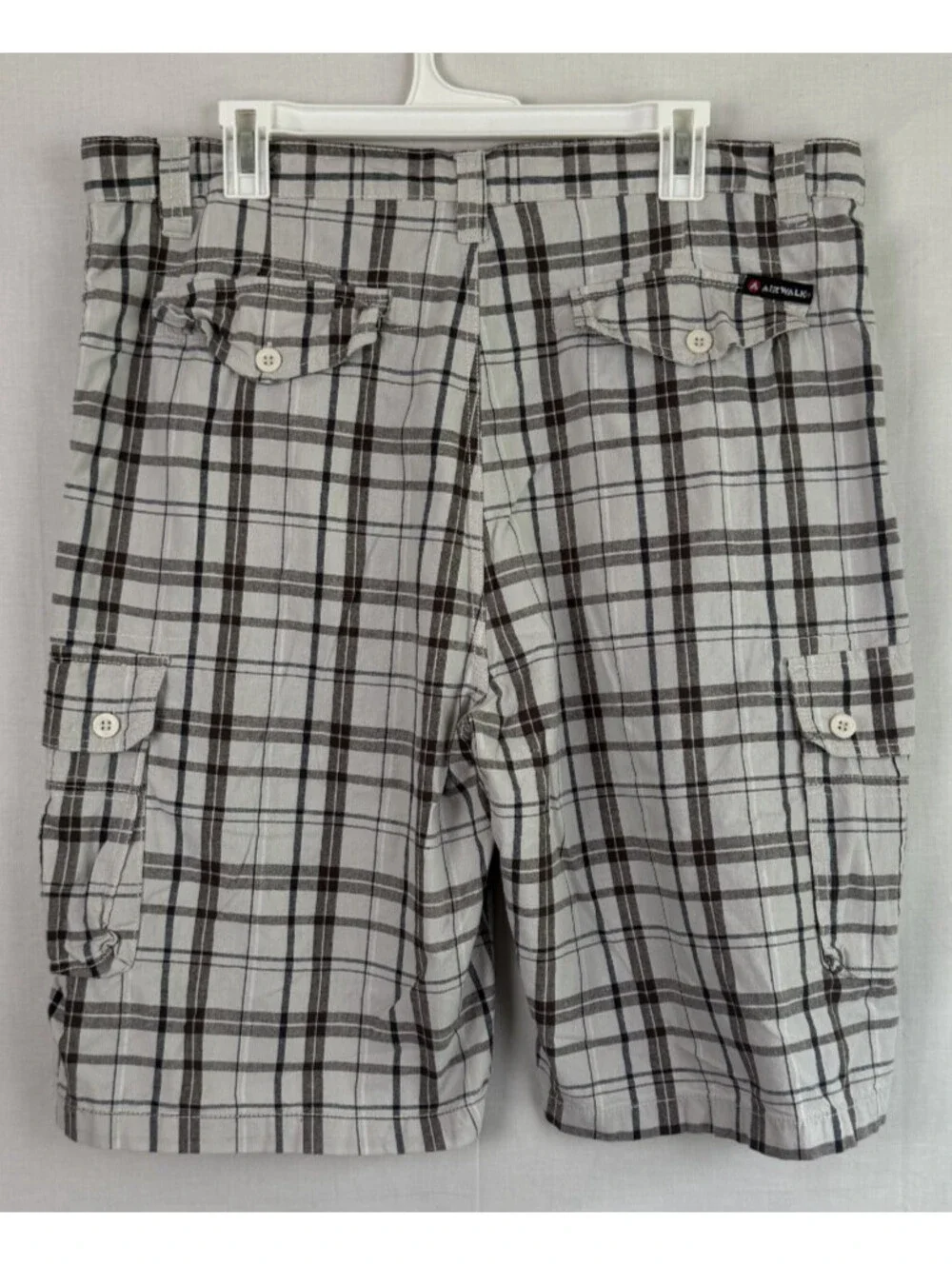 AIRWALK Grunge Plaid Gray/White Cotton Cargo Shorts Mens Sz 38 - Skater